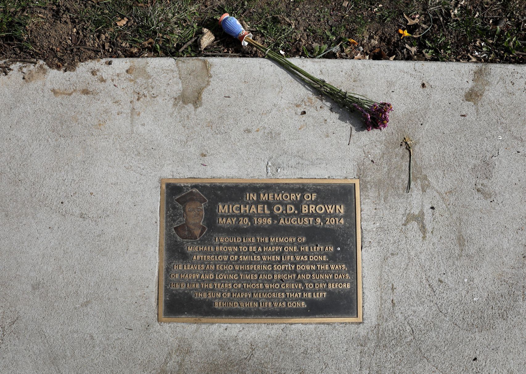 Plaque for Michael Brown